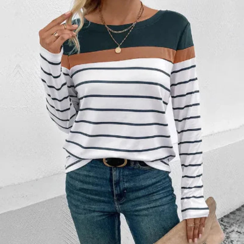 Emiko's Casual Pullover